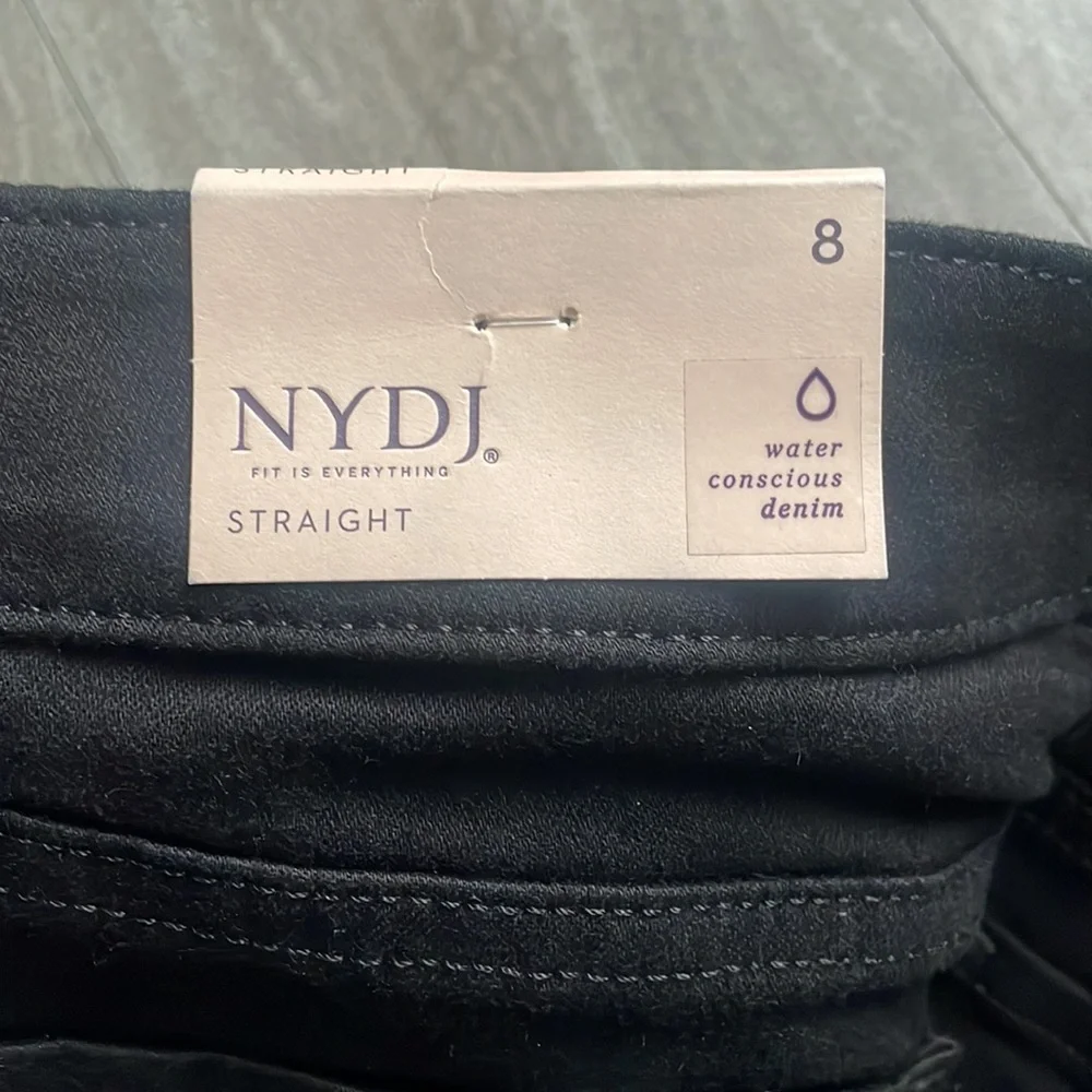 NYDJ Marilyn Straight Jeans size 8 black NWT - Picture 5 of 6